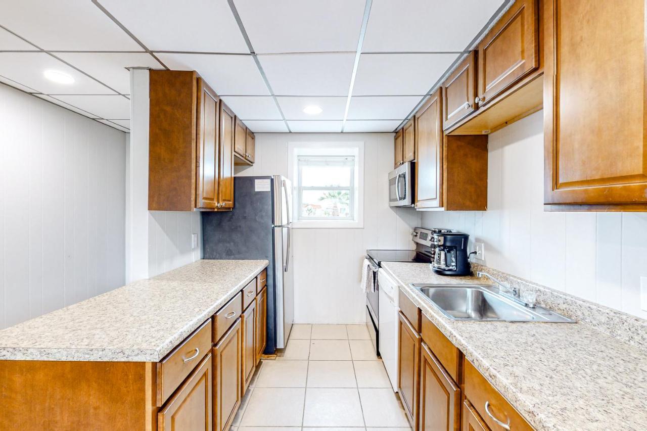 Unit 32, Island Retreat Resort Port Aransas Bagian luar foto