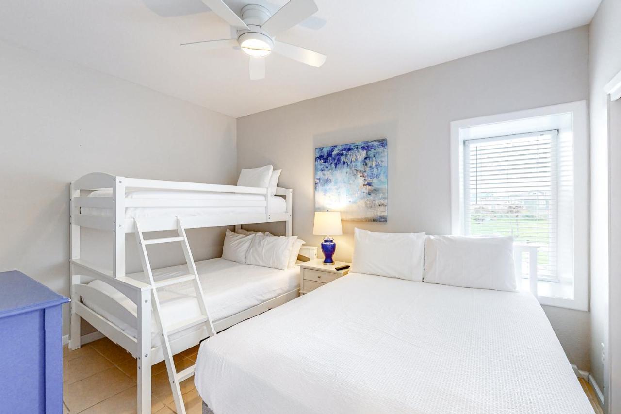 Unit 32, Island Retreat Resort Port Aransas Bagian luar foto
